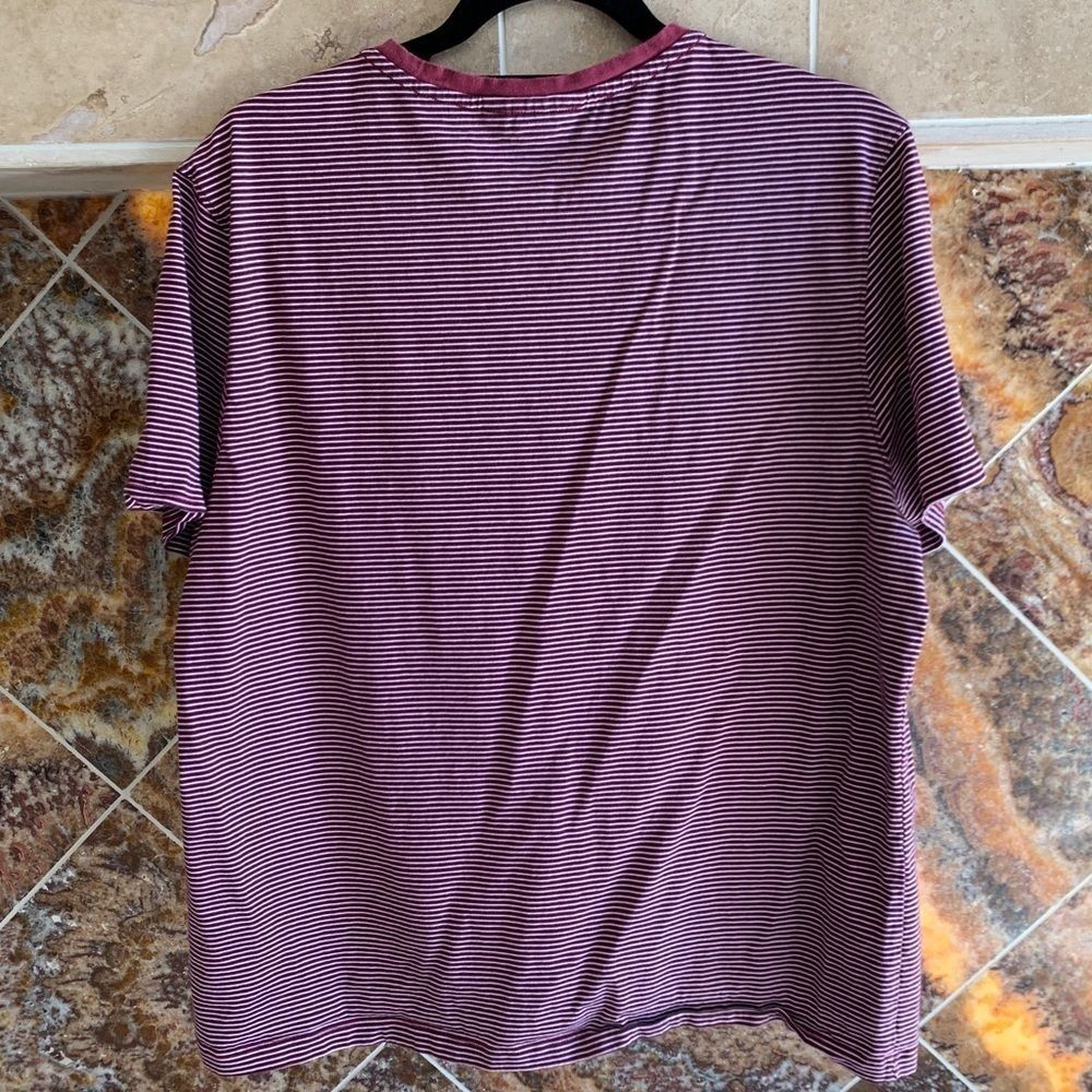 Men’s Michael Kors Red and White Striped T-Shirt Size XL - Picture 2 of 7